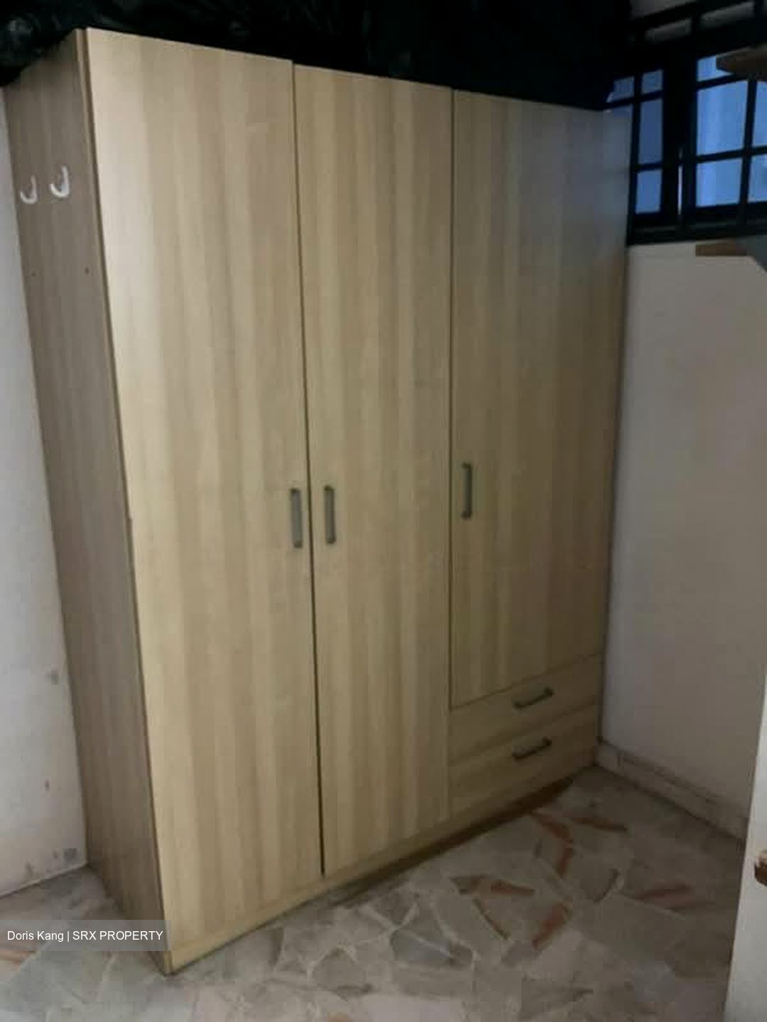 Blk 216 Jurong East Street 21 (Jurong East), HDB Executive #563763341
